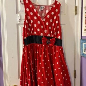 Disney Red and White Polka Dot Dress Minnie sz XL